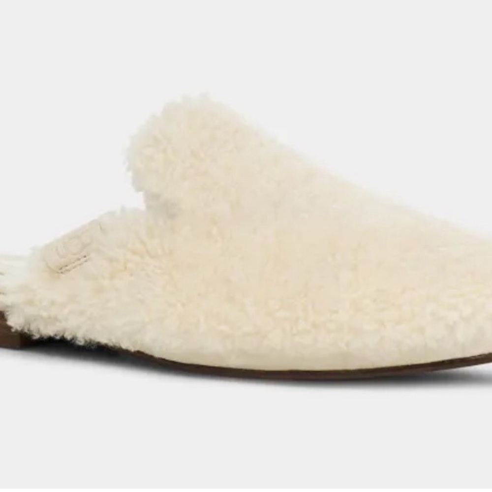 UGG